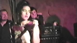 Bikini Kill Feel Blind