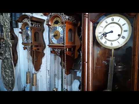 Vanatoare de comori in piata de vechituri din Jakarta