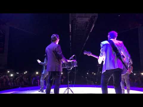 U2 eXPERIENCE + iNNOCENCE Tour 2018 - You're The Best Thing About Me (Lisbon, 2018-09-16)