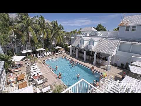 Live webcam view of Pineapple Pool Resort Cam