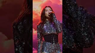 Download lagu Somebody! #hwasa #mamamoo #moomoo #twits #kpopfandom #kpop #kpopconcert #kpopfan #loco #somebody mp3