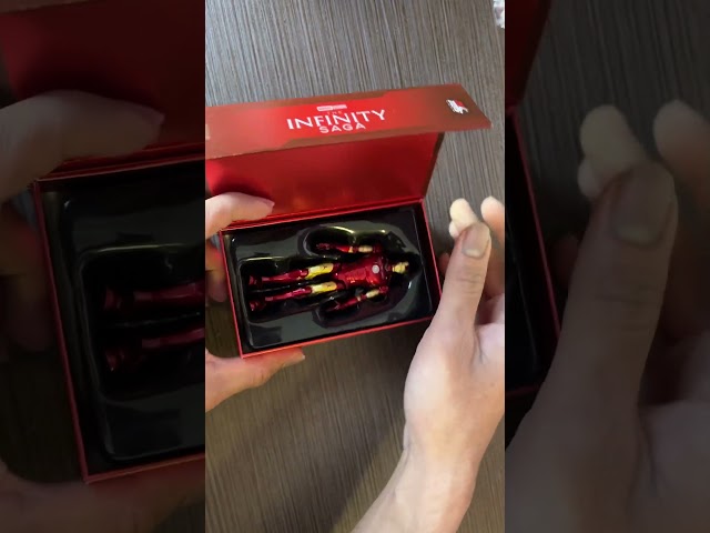 Vídeo relacionado con WONDEE - Lámpara personalizable para niños y bebidas, diseño personalizado, diseño de Iron Man, Hulk, Capitán América y Thor