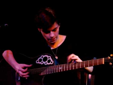 2/10 Kaki King - Banter + Playing With Pink Noise @ OC Tavern, San Clemente, CA 01/21/09