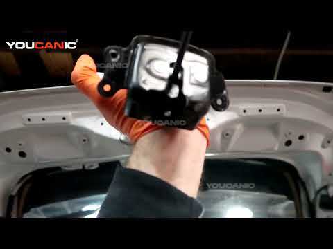 2016-2021 Honda Civic – Trunk Lock Actuator Replacement
