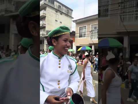 Desfile de Ventanas-LosRios-Ecuador