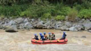 preview picture of video 'Arung Jeram Extreme, Rafting Extreme, Mapala UNY, Madawirna UNY'
