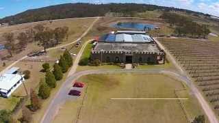 preview picture of video 'Castle Glen Vineyard at Thulimbah flyover DJI Phantom 2 Vision+'