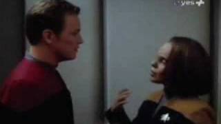 Paris/Torres- To the moon and back