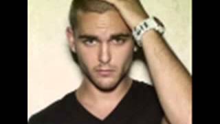 Uma Thurman-Jared Evan (Feat. Lil Fame)