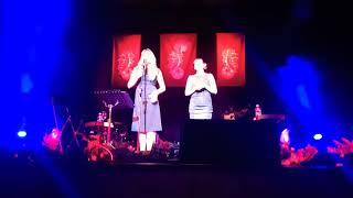 Rozalén y Amaia. Al Cantar. Teatro Baluarte, Pamplona