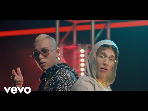 Tomas The Latin Boy - Rómpetela ft. Lenny Tavarez