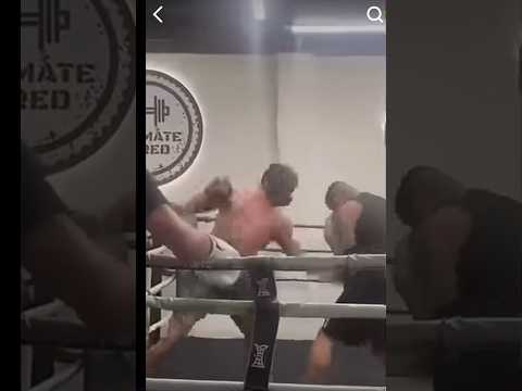 Brett May getting toyed with by Joe Lister in sparring. Will Danny Christie do the same?