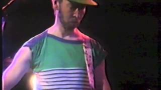 Clive Gregson, Christine Collister &amp; Richard Thompson - Home is Where The Heart Is