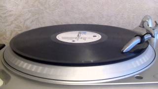 Nick Lowe - Half A Boy And Half A Man (F Beat 1984).