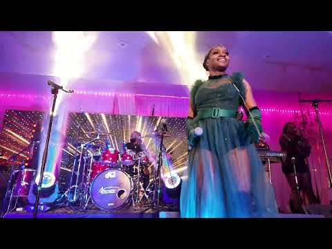 Modeline Raymond (MORAY) à la salle Amiens le 6 déc. 2025