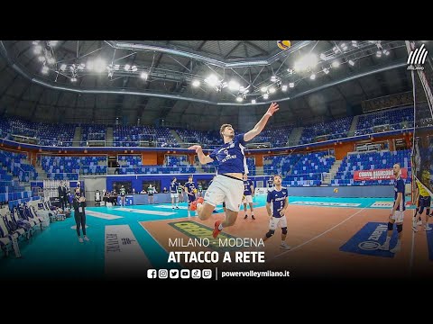 Playoff 5° posto, attacco a rete Milano - Modena