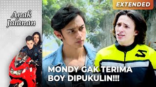 Download lagu EMOSI SAMA RIO! Mondy Gak Terima Boy Dipukulin Rio | ANAK JALANAN | EPS.30 Part 5/5 mp3 Download lagu EMOSI SAMA RIO! Mondy Gak Terima Boy Dipukulin Rio | ANAK JALANAN | EPS.30 Part 5/5 mp3