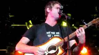 Get Away - Brian McFadden at Twin Towns 28-12-08