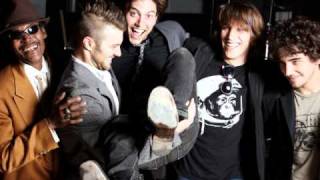 100 Monkeys - Ugly Girl (with lyrics)