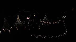 Kiss Me Babe It&#39;s Christmas Time - Christmas 2019