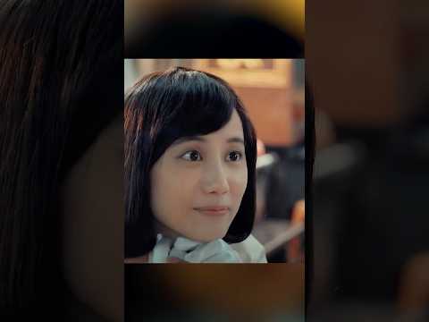 Ea a apărut din senin să-mi curețe mizeria !