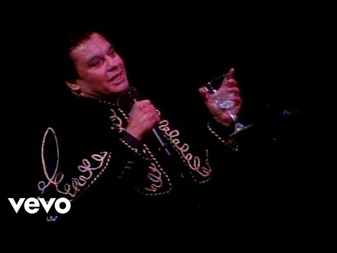 Juan Gabriel - Costumbres