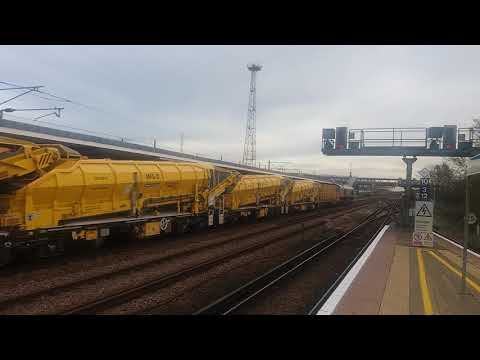 CLASS 66708 FREIGHTLINER HOBC HIGH OUTPUT BALLAST CLEANER THROUGH ASHFORD