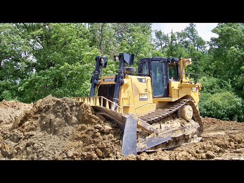 Caterpillar D8T