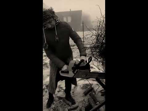 Sthil MS 361, an 1999. Învață să taie cu drujba. 😊❤️