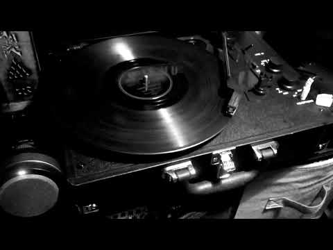 The Vinyl Record Listening Party - Ella Fitzgerald “Smooth Sailing” 1951 on 78rpm
