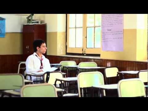 LAS SANDALIAS - DETRAS DE LA RUTINA - feat ULISES EYHERABIDE - video clip oficial HD