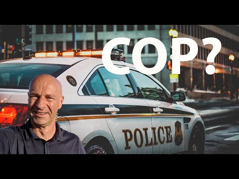 , title : 'Geh zur Polizei - Wie wird man Polizist in den USA'