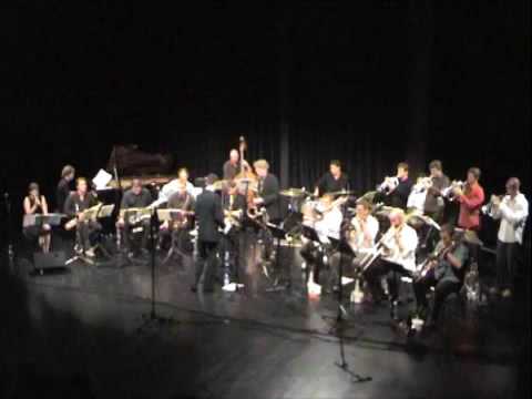 Lucerne Jazz Orchestra - Don't Walk Too Far (live)