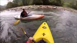 preview picture of video 'Kayak en el Río Pachijal - Ecuador'