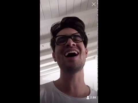 Death of a Bachelor (Piano) - Brendon Urie Periscope