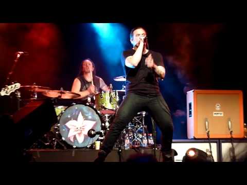 Shinedown - Adrenaline / Live @ Live Music Hall 05.02.2012 (720p HD)