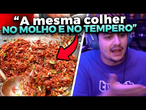 GABE REAGINDO A MACARRÃO COM FRANGO INDIANO