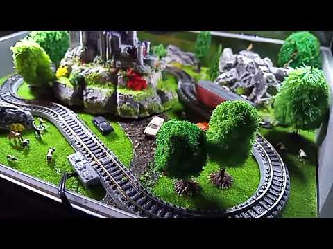 Spur Z Anlage im Koffer  20×35cm Tiny Train Mini Zug