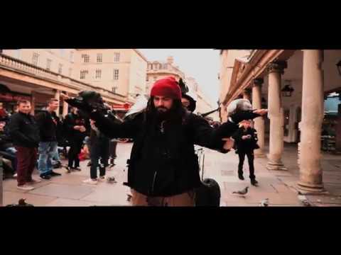 estragos trifulka- quemando cinta - stonehenge UK