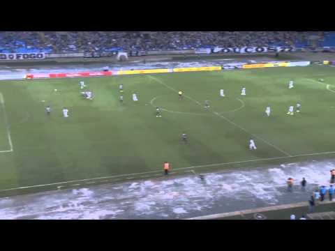 O gol de Botafogo 0 x 1 Figueirense pela Copa do Brasil 2015