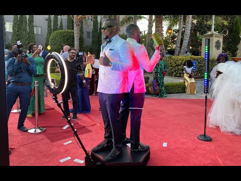 EY PhotoBooth - 360 Video Booth