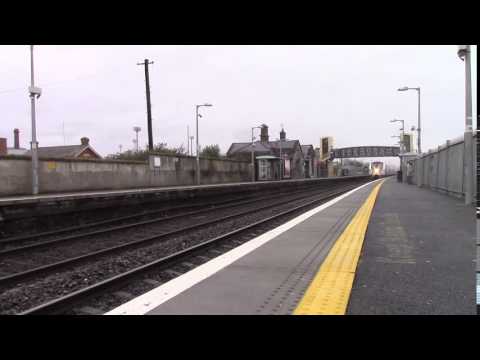 Enterprise set 9003 + IE 201 Class loco 207 Passing Balbriggan