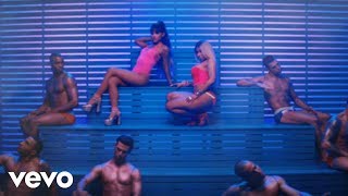 Ariana Grande — Side To Side ft. Nicki Minaj