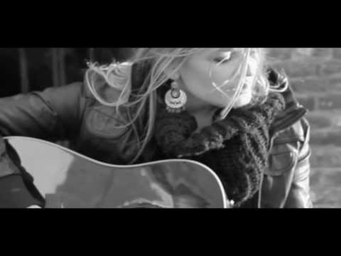 Minaa Eden - Talk to me (official video)