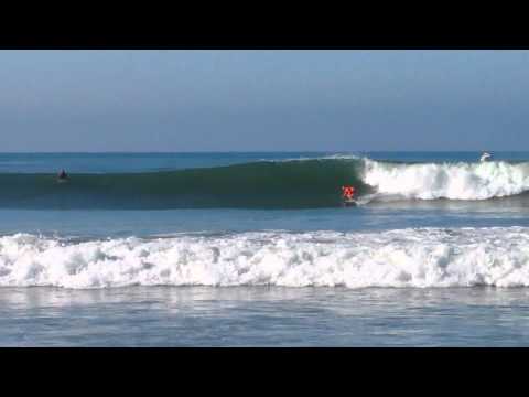 Lakey Peterson & Carissa Moore take consecutive rights 2014 Hurley & Swatch Pro