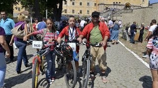 preview picture of video '15-August Cu Bicicletele La LIPOVA & RADNA'