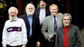 The Dubliners - The Pub With No Beer