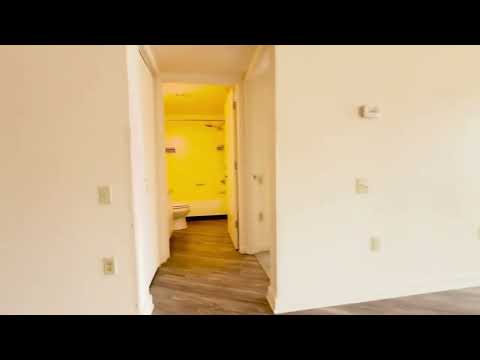 Dunlap Square-Bijou - Video 2 of 2