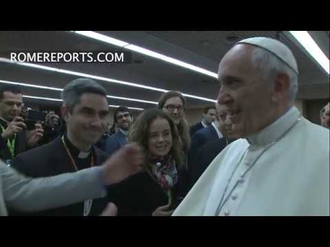 Francisco a los jóvenes del pre-sínodo: Arriesguen, hablen con franqueza y libertad