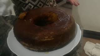 Bolo chocolate e cenoura com bicarbonato de sódio bolo meio a meio